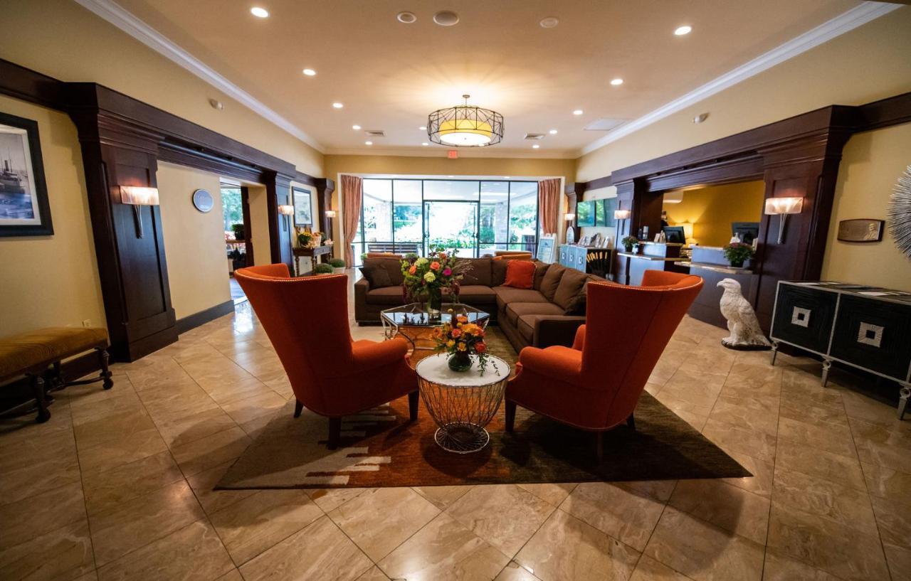 Holiday Inn Bar Harbor Regency Hotel By Ihg Eksteriør billede
