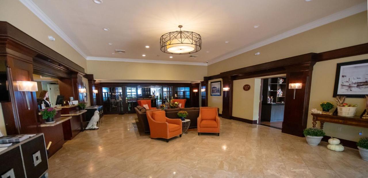 Holiday Inn Bar Harbor Regency Hotel By Ihg Eksteriør billede